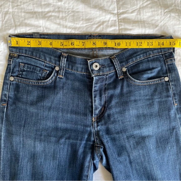 Citizens of Humanity Amber Medium Rise Bootcut Jean • Size 27 - Picture 3 of 16